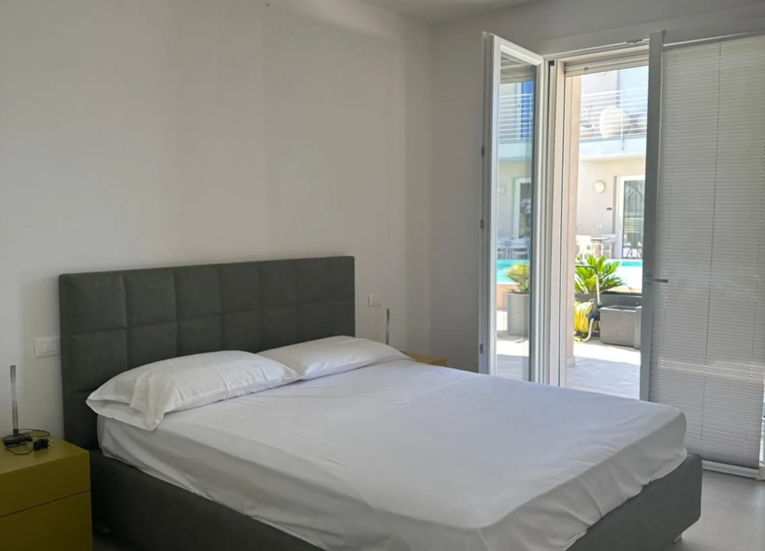 Apartment Holiday House Al Porto Peschiera del Garda Italy